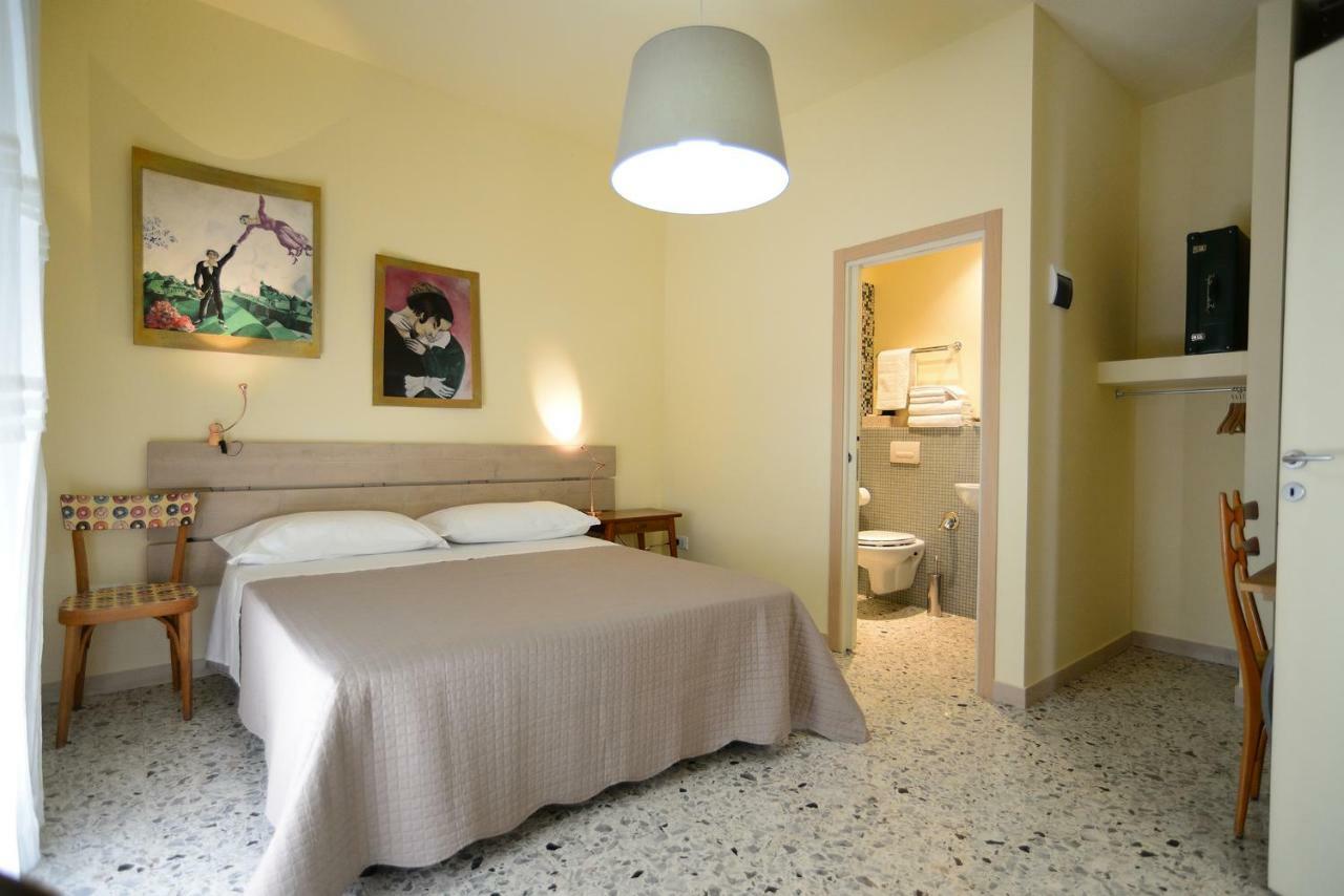 Bed And Breakfast Lucia チェゼーナ エクステリア 写真